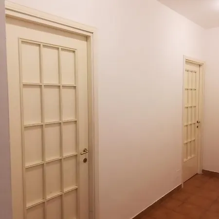 Zoe Hostel *